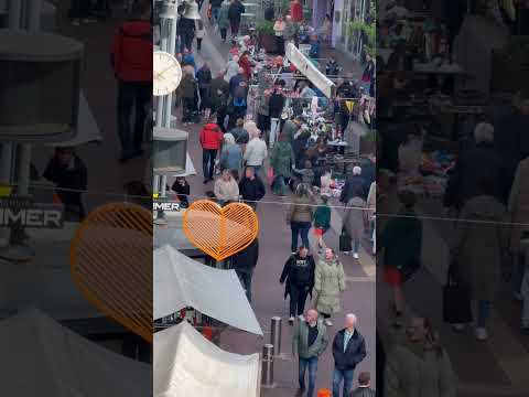 Rommelmarkt in het centrum van Almelo